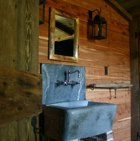 Alberene_Soapstone_Sink_Rosney_Co_Architects.png