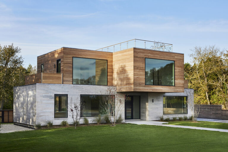 Maison minimaliste sur la plage des Hamptons