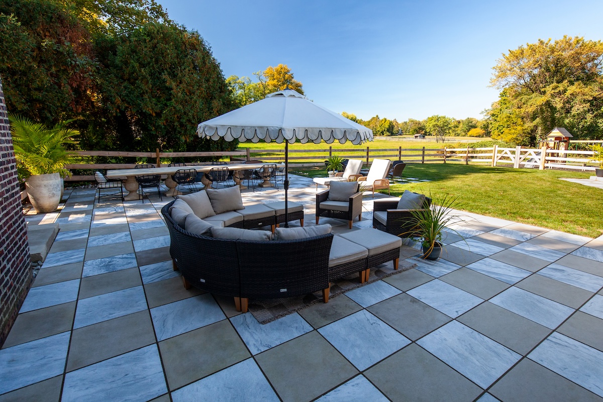 Georgia Marble and Indiana Limestone pavers in a residential stone patio